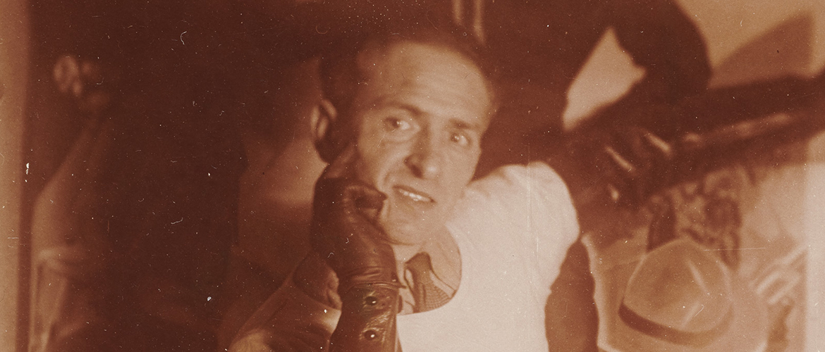 Autoportrait, c.1940, aristotype mate, 12 x 9 cm, Ph 25052