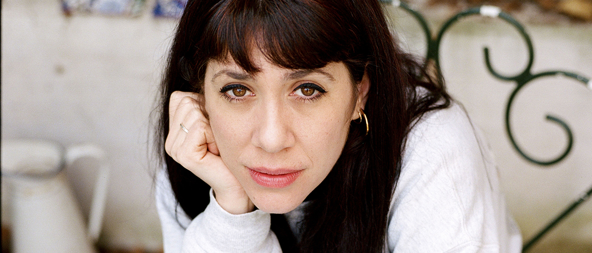 Journaliste de mode franco-britannique, Alice Pfeiffer dialogue avec Alain Berland